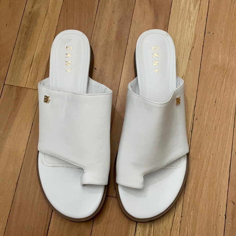 DKNY sandals